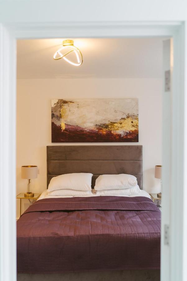 York Riverside Apartments ภายนอก รูปภาพ