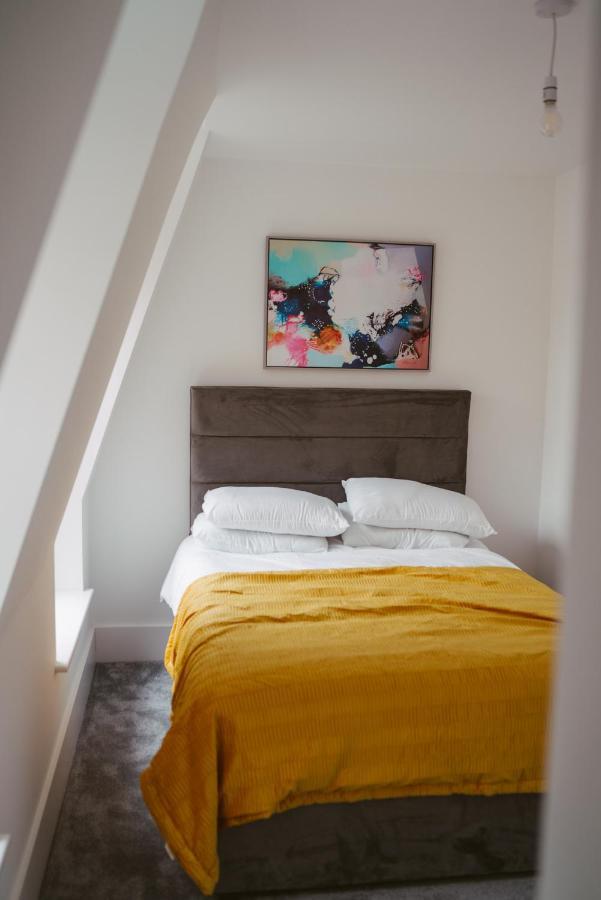 York Riverside Apartments ภายนอก รูปภาพ