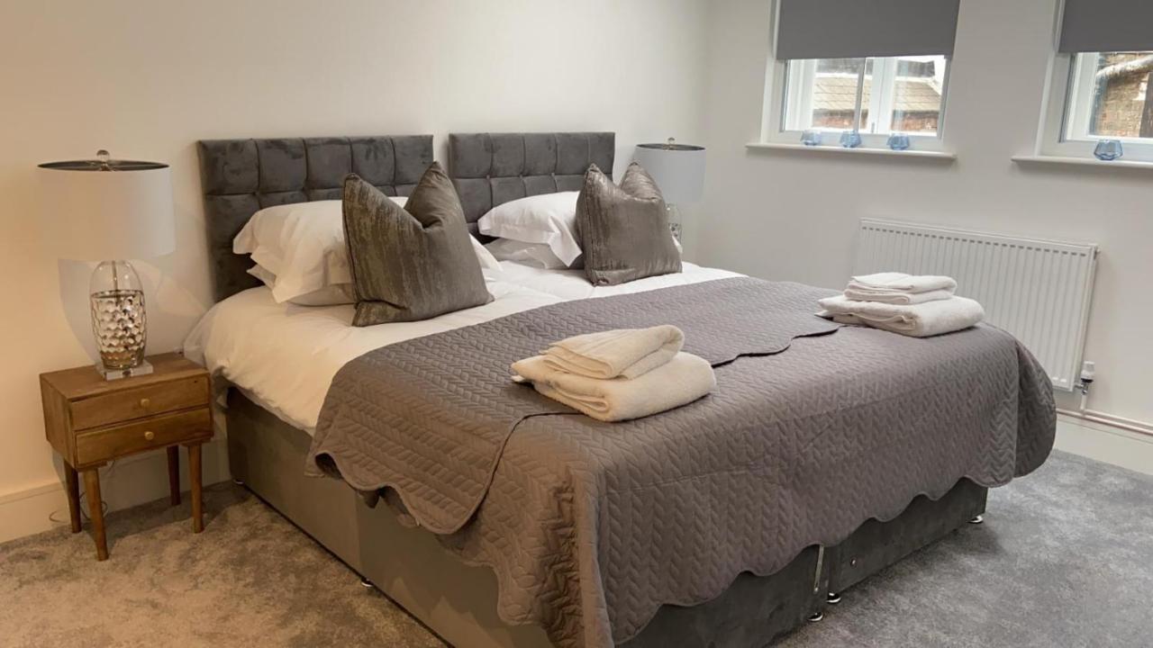 York Riverside Apartments ภายนอก รูปภาพ